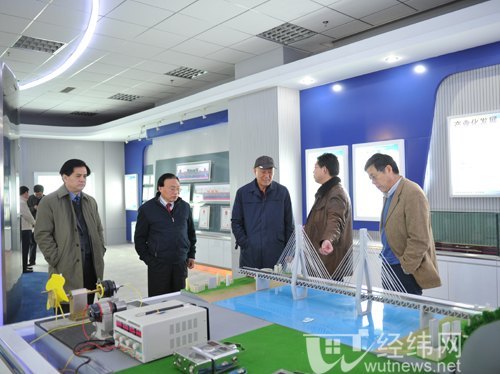 原湖北省省长郭树言一行来校调研