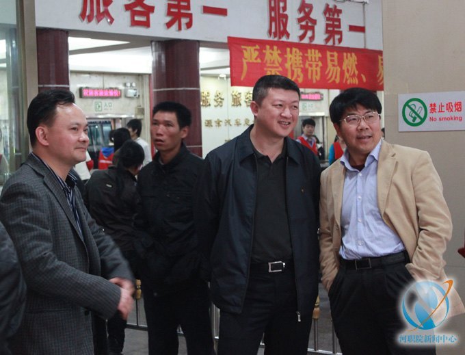 ׷ϵбУվ顰׷¡־Ը