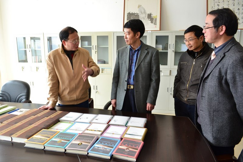 许昌学院开展高校人文社科基地建设调研活动