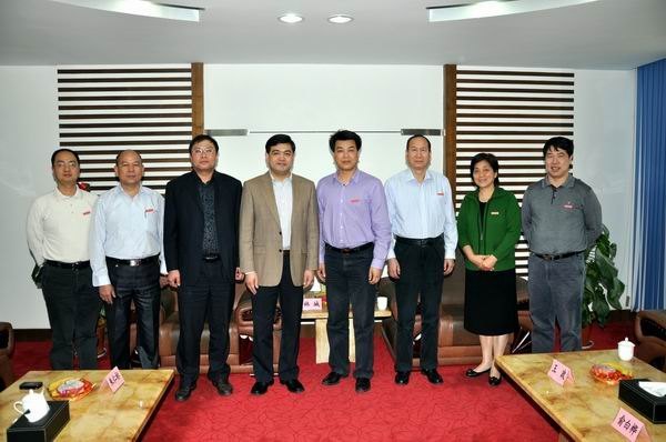 马国防等校领导会见建行三明分行林城行长