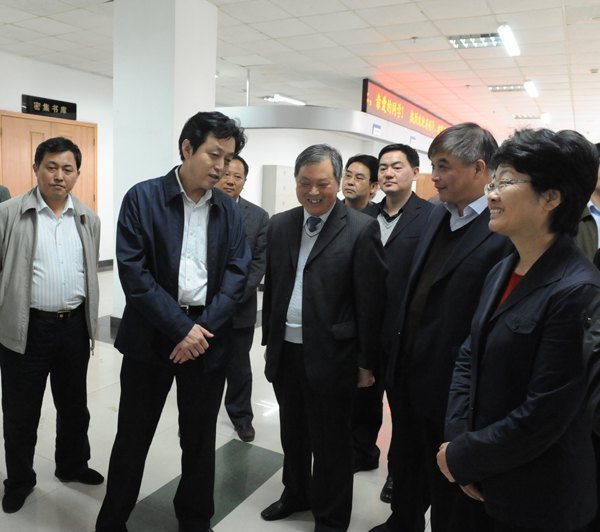 副省长谢广祥来黄山学院视察指导工作