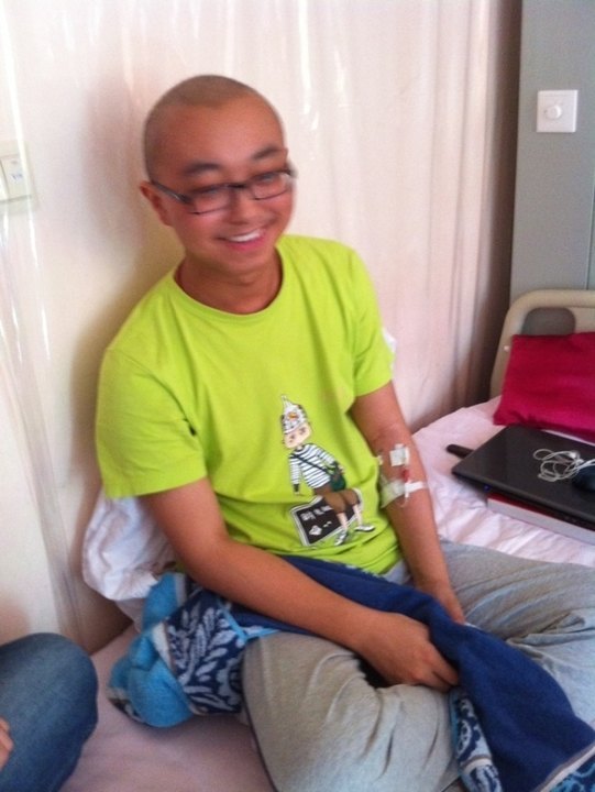 超坚强,因为和同学“血脉”相连——东华大学师生接力救助材料学院患病学子(图)