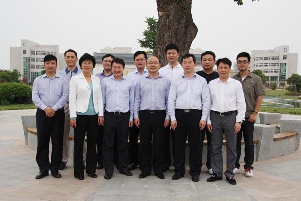 安徽省青联主席汪华东一行来皖西学院考察调研