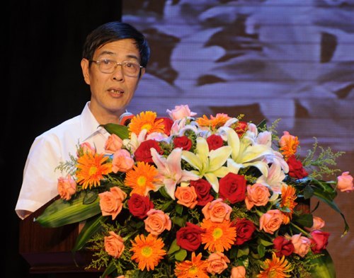 ѧУйų90߹2012İ佱ɹ