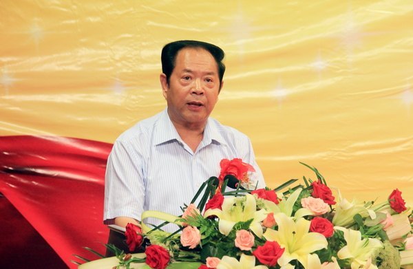 ֣ЭίԱ߻  У԰  Ļְ֣ҵѧԺ߽ƼĻڰ佱¡ؾ