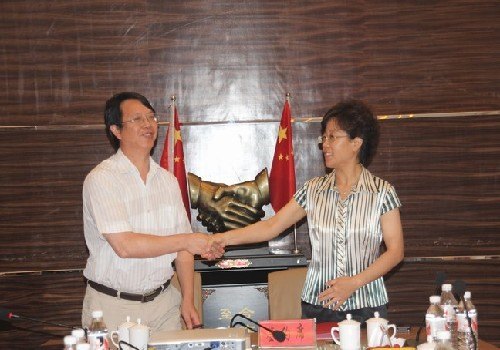 湖北工业大学专家教授代表团山东之行成果丰硕