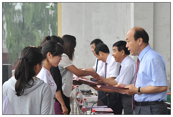 ѧԺ¡ؾ2012챾רѧҵ