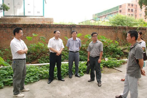 李仰智副院长到长岗校区学生公寓调研