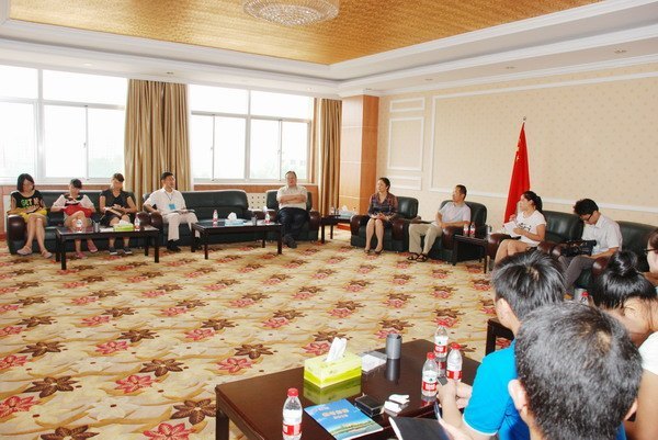 潍坊学院举行招生录取开放日活动