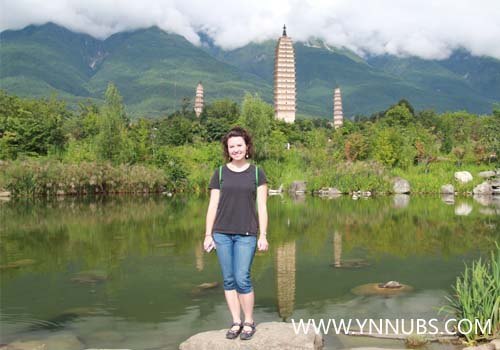 ̽ѰʷĻ  2012ӢӪʦδ