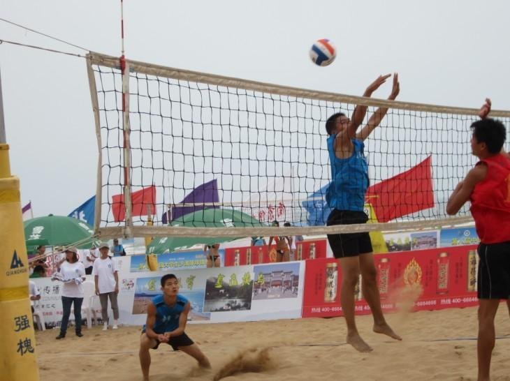 鲁东大学代表队在第八届中国大学生沙滩排球锦标赛中获佳绩