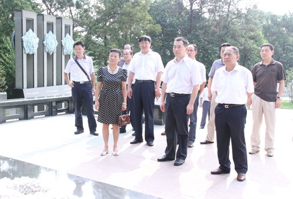 ѧԺկ֯չֵĴ ӭӵʮ˴ʵ