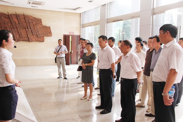 ѧԺկ֯չֵĴ ӭӵʮ˴ʵ