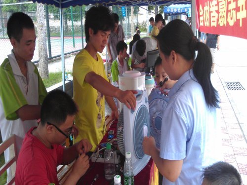 жʦ ־ԸжҸ쳵У԰