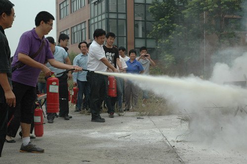 ɽѧʵҹԱȫ֪ʶѵ˳