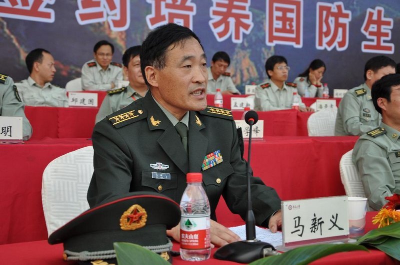 中北大学举行2012级学生军训汇报表演暨总结表彰大会