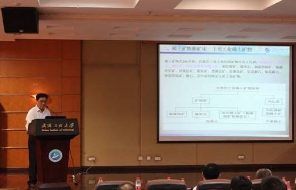 2012йѧҵרҵίԱ人̴ѧٿ