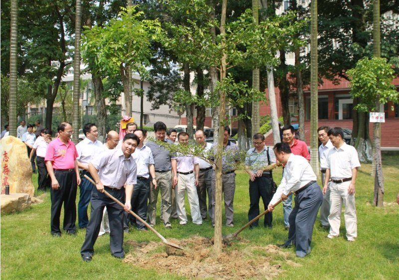 廪μӻ7801Уѱҵʮ̸