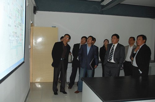 ɽѧʡƴʦĸУϵл