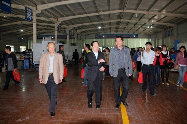 ֣ݽͨѶԱְ֣ҵѧԺٿ