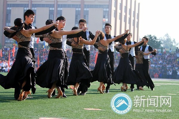 ŨУ á2012＾˶¡ؿĻ