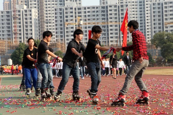 췭ʲ Ħȭƶ־ ݹѧԺʮﾶ˶¡ؿĻ