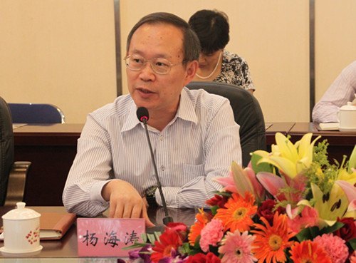 ĻչоڻѧԺ  ͸гϯ