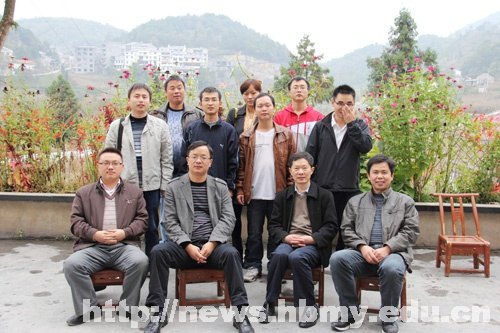 理学院组织硕士研究生开展社会调查