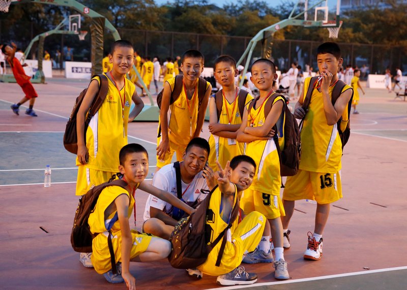 ��Ҧ���� ־Ը�� ���� Сѧ�����Ӱ������