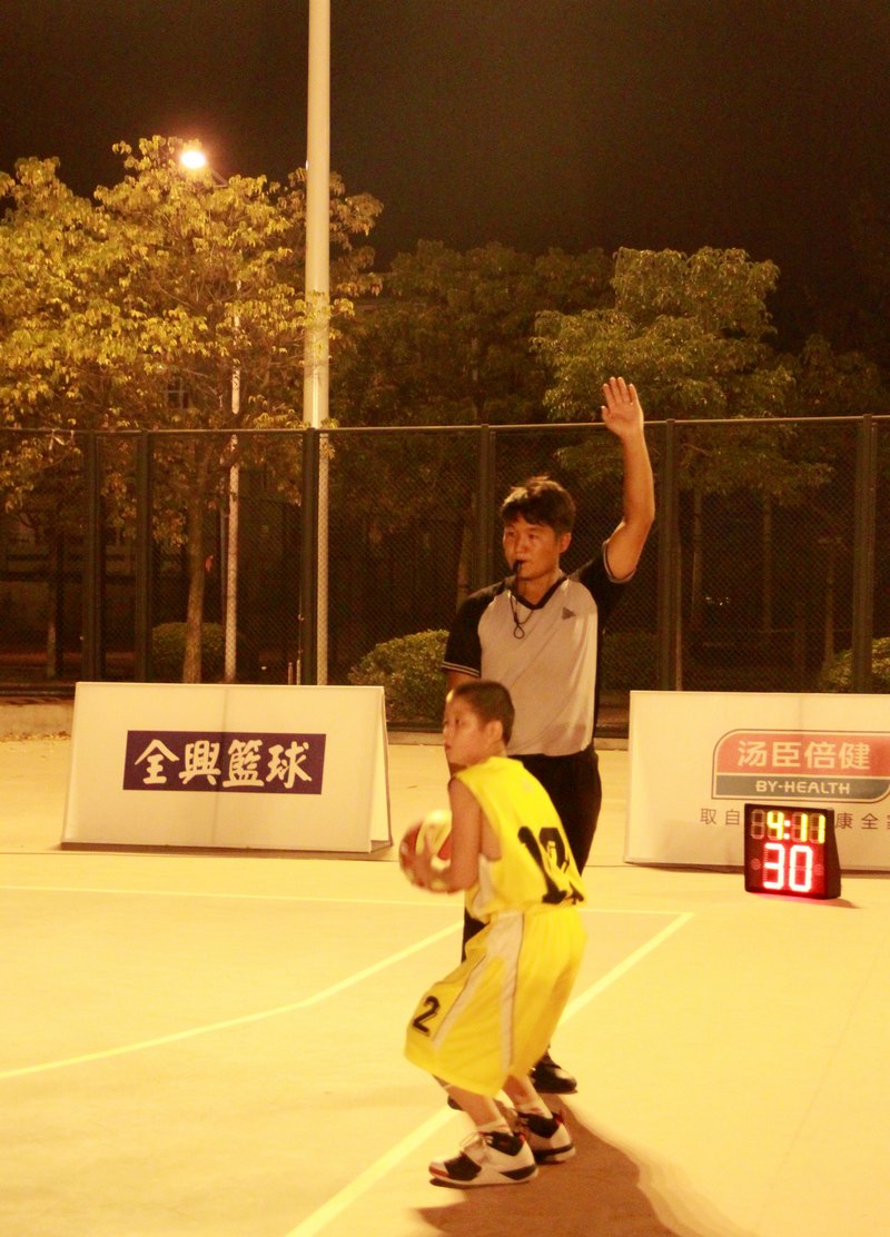 ��Ҧ���� ־Ը�� ���� Сѧ�����Ӱ������