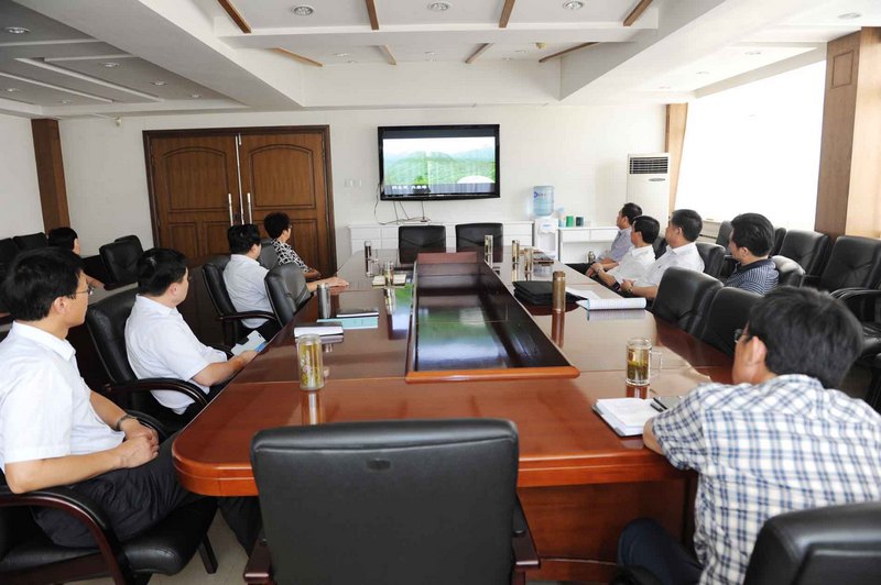 Уί쵼ӹۿȺ·߽ʵѧƬ