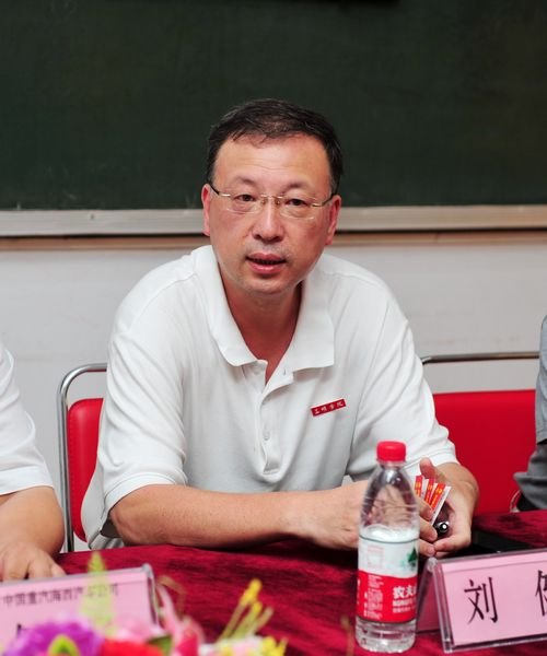 三明学院与中国重汽集团海西汽车有限公司举行校企合作签约仪式