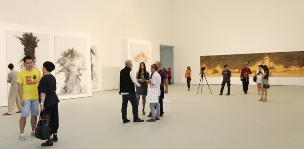 探寻内心的一次华丽“冒险”:“悬而未决——苏新平作品”展开幕