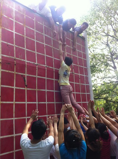 景德镇陶瓷学院举行辅导员素质拓展训练