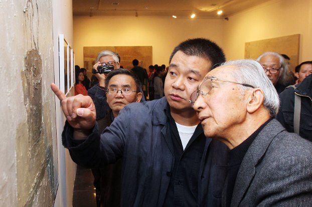 “平视:孙逊2013画展”在黔展出