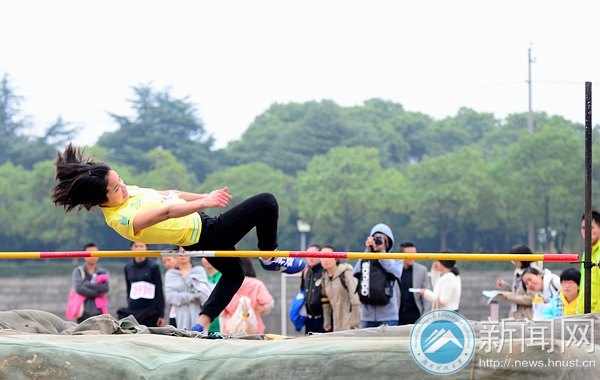 【赛事直通车】跨越or背越 青春高度我做主