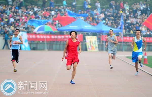 【赛事直通车】200米弯道重洗“顺序牌”