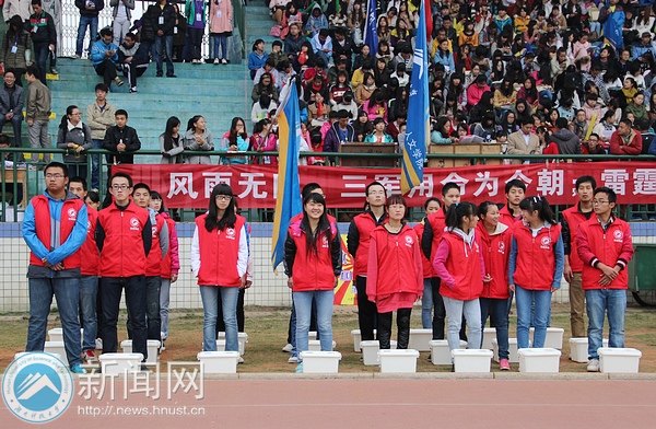 У˻ӵ㡿 ɫ־Ը  ػУ