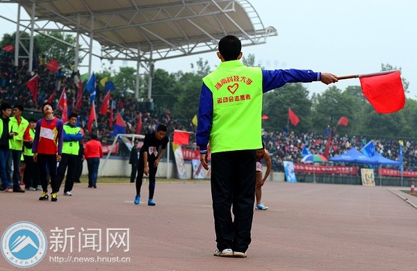 У˻ӵ㡿 ɫ־Ը  ػУ