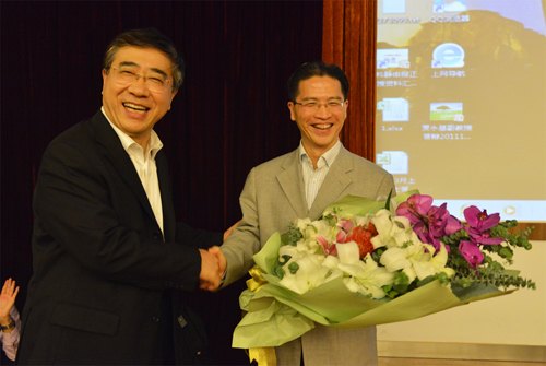 周汉民莅临MBA大讲堂权威解析上海自贸区