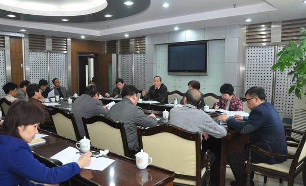 校社科联召开2014年工作部署会