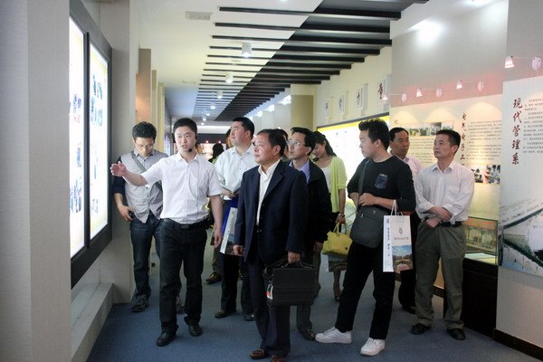 ֣ݽͨѶԱְ֣ҵѧԺٿ