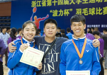 ʡʮĽ˻ę̈ѧԺȡս