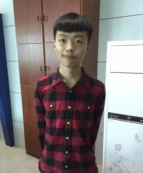 贵州理科状元张乾.jpg