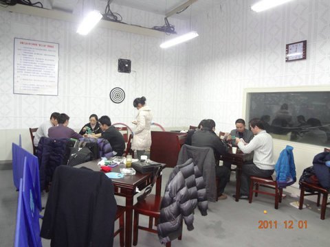 体验运动的乐趣,感受休闲的愉悦——记“教工之家”活动室