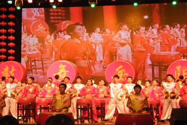 岳阳职业技术学院参加岳阳楼区“文明创建 和谐发展”文艺晚会