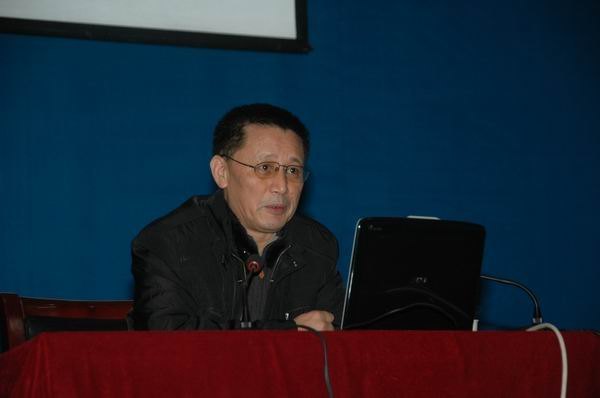 ����ְҵ����ѧԺ���н�ʦרҵ�ɳ�ר�⽲��