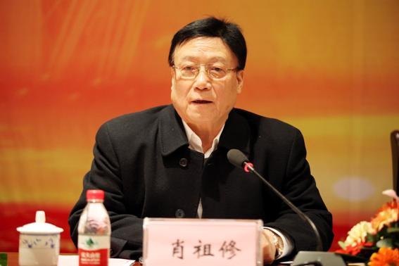 ���칤�̴�ѧ¡���ٿ�����ع�ί����20������