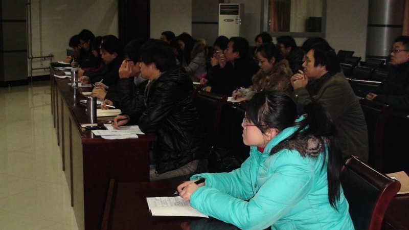 许昌学院对2011年新进教师进行岗前培训