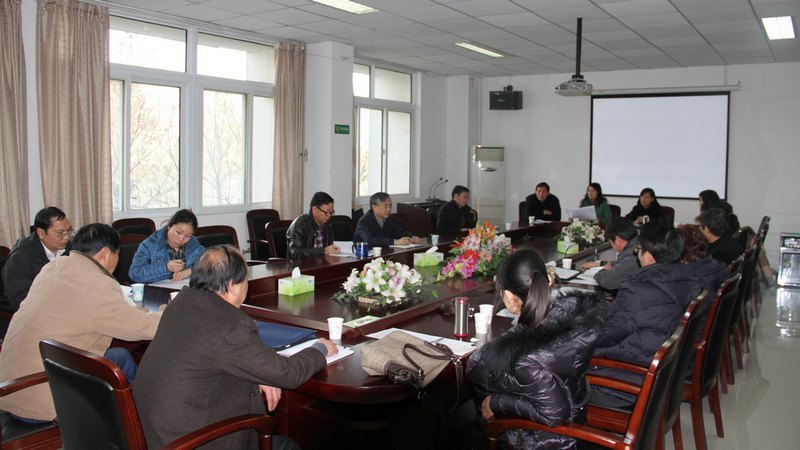 党委书记仉建涛听取教学质量保障体系专项评估检查工作汇报